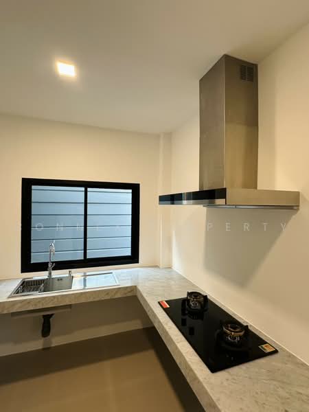 Baan Klang Muang Rama 2 – Bhuddhabucha, Bangkok, Phutthabucha Road, Bangmot, Chom Thong, Bangkok, 3 Bedrooms, 319 sqm, Townhouse For Sale, by Connex Property, 500495479 - DDproperty.com