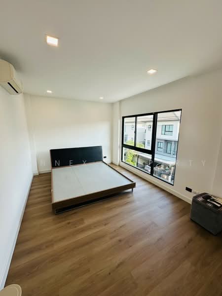 Baan Klang Muang Rama 2 – Bhuddhabucha, Bangkok, Phutthabucha Road, Bangmot, Chom Thong, Bangkok, 3 Bedrooms, 319 sqm, Townhouse For Sale, by Connex Property, 500495479 - DDproperty.com
