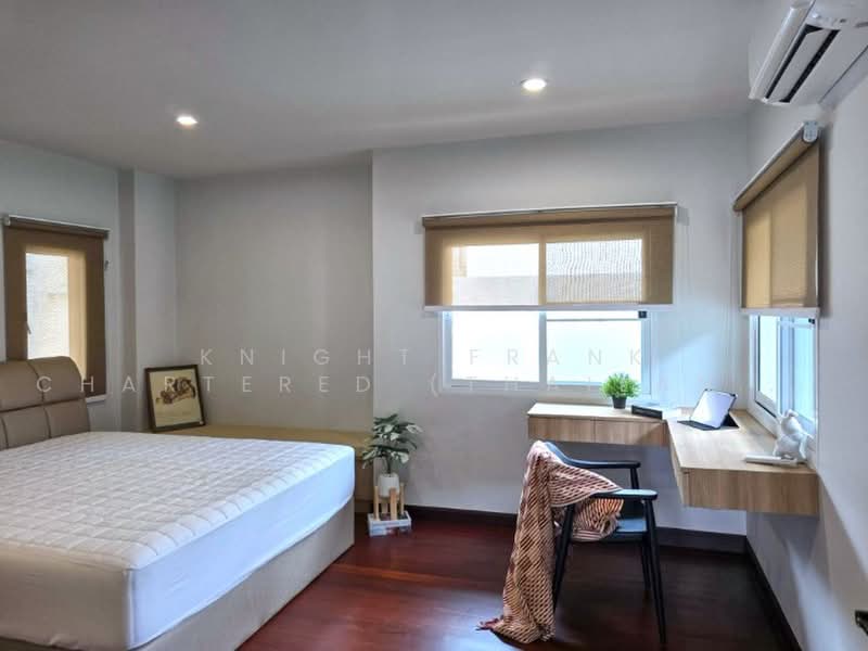 House in Rama 9, Bangkok, Suan Luang, Bangkok, 3 Bedrooms, 300 sqm, Single Detached House For Rent, by Knight Frank Chartered (Thailand) Co.,Ltd, 500495481 - DDproperty.com