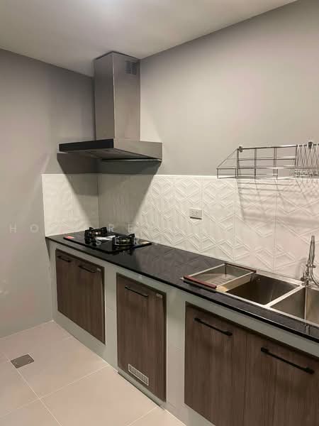 V Compound Bangna-Srinakarin, Samut Prakan, Bang Kaeo, Bang Plee, Samut Prakan, 3 Bedrooms, 161 sqm, Townhouse For Sale, by HOME Real Estate Service, 500495488 - DDproperty.com