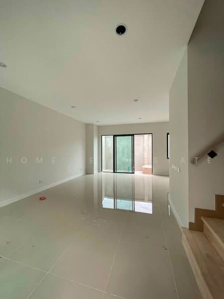 V Compound Bangna-Srinakarin : วี คอมพาวด์ บางนา-ศรีนครินทร์, สมุทรปราการ, บางแก้ว, บางพลี, สมุทรปราการ, 161 ตร.ม., ทาวน์เฮ้าส์ ขาย, โดย HOME Real Estate Service, 500495488 - DDproperty.com