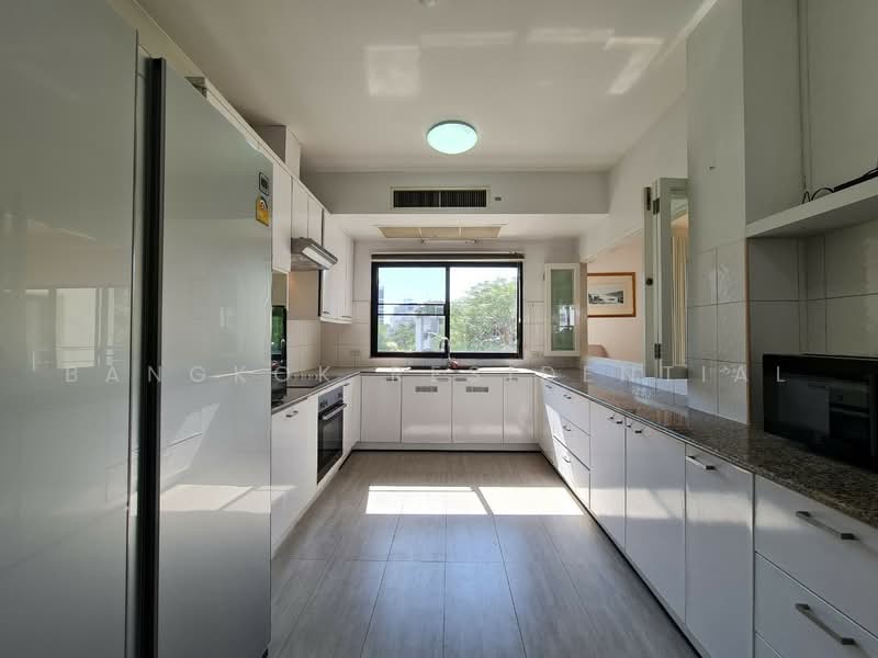 Sathorn Crest, Bangkok, . ซอยสาทร 1 แยก 2 แขวงทุ่งมหาเมฆ เขตสาทร กทม., Thung Maha Mek, Sathon, Bangkok, 3 Bedrooms, 280 sqm, Apartment For Rent, by Bangkok Residential, 500495499 - DDproperty.com