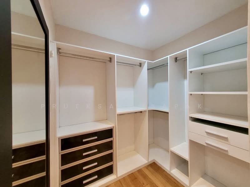 The Emporio Place, Bangkok, 93 Soi Sukhumvit 24, Sukhumvit Road, Khong Tan, Khlong Toei, Bangkok, 2 Bedrooms, 102 sqm, Condo For Sale, by Prueksa Pisapak, 500495500 - DDproperty.com
