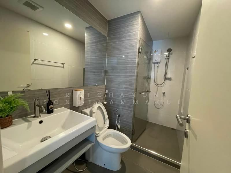 KnightsBridge Phaholyothin Interchange, Bangkok, Phahonyothin Road, Anusaowari, Bang Khen, Bangkok, 2 Bedrooms, 51 sqm, Condo For Rent, by Ratchanon Songthammakul, 500495508 - DDproperty.com