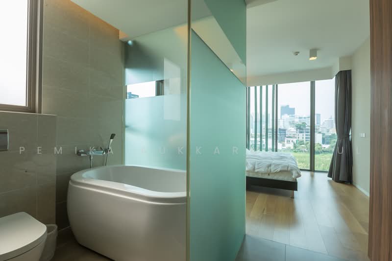 Siamese Thirty Nine, Bangkok, 68 Soi Sukhumvit 39, Sukhumvit Road, Khlong Tan Nua, Watthana, Bangkok, 2 Bedrooms, 72 sqm, Condo For Sale, by Pemika Aukkaraleekul, 500495565 - DDproperty.com