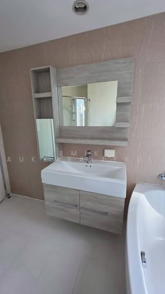 Baan Siri 31, Bangkok, Sukhumvit 31, Khlongtoei Nua, Watthana, Bangkok, 2 Bedrooms, 88 sqm, Condo For Sale, by Pemika Aukkaraleekul, 500495581 - DDproperty.com