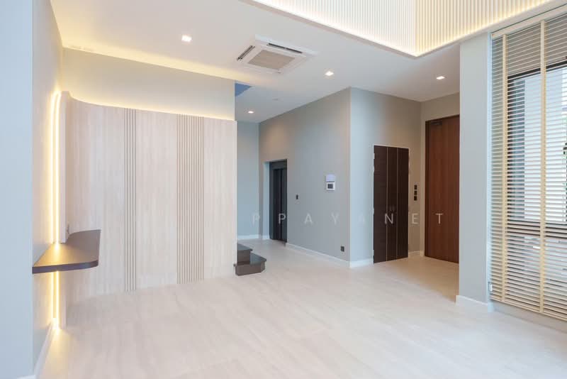 The Gentry Pattanakarn, Bangkok, Pattanakarn Road, Suan Luang, Bangkok, 5 Bedrooms, 553 sqm, Single Detached House For Rent, by Kay Tippayanet, 500495599 - DDproperty.com