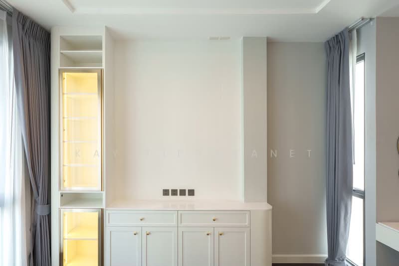 The Gentry Pattanakarn, Bangkok, Pattanakarn Road, Suan Luang, Bangkok, 5 Bedrooms, 553 sqm, Single Detached House For Rent, by Kay Tippayanet, 500495599 - DDproperty.com