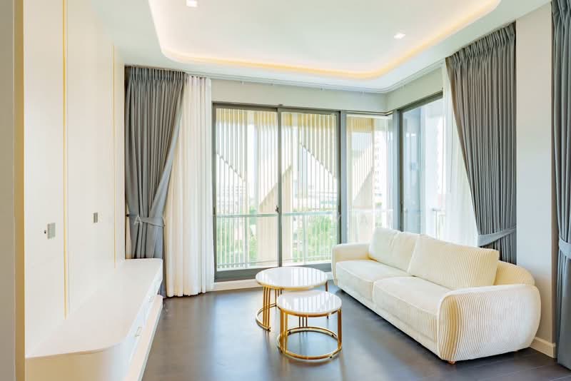 The Gentry Pattanakarn, Bangkok, Pattanakarn Road, Suan Luang, Bangkok, 5 Bedrooms, 553 sqm, Single Detached House For Rent, by Kay Tippayanet, 500495599 - DDproperty.com