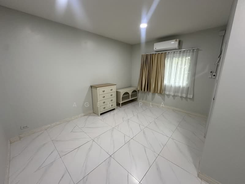 บ้านให้เช่ารีโนเวทใหม่ ลาดพร้าว 80 ทำโฮมออฟฟิศ/จดทะเบียนบริษัทได้ (SPSAD4130), กรุงเทพ, วังทองหลาง, กรุงเทพ, 350 ตร.ม., บ้านเดี่ยว ให้เช่า, โดย Agent Pla, 500495631 - DDproperty.com
