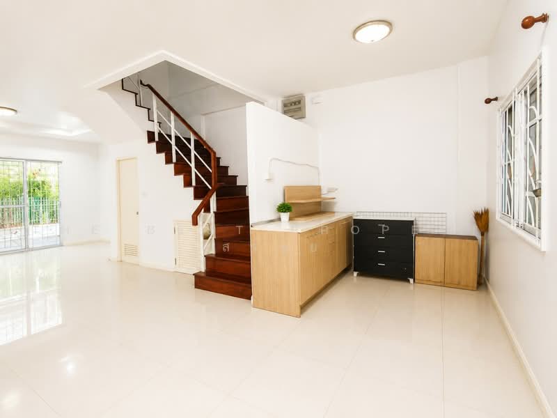 Tanapirom Srinakarin - Wongwaen, Samut Prakan, Srinakarin Road, Bang Mueng, Muang Samut Prakarn, Samut Prakan, 4 Bedrooms, 150 sqm, Townhouse For Sale, by The Best Property สร้อย, 500495635 - DDproperty.com