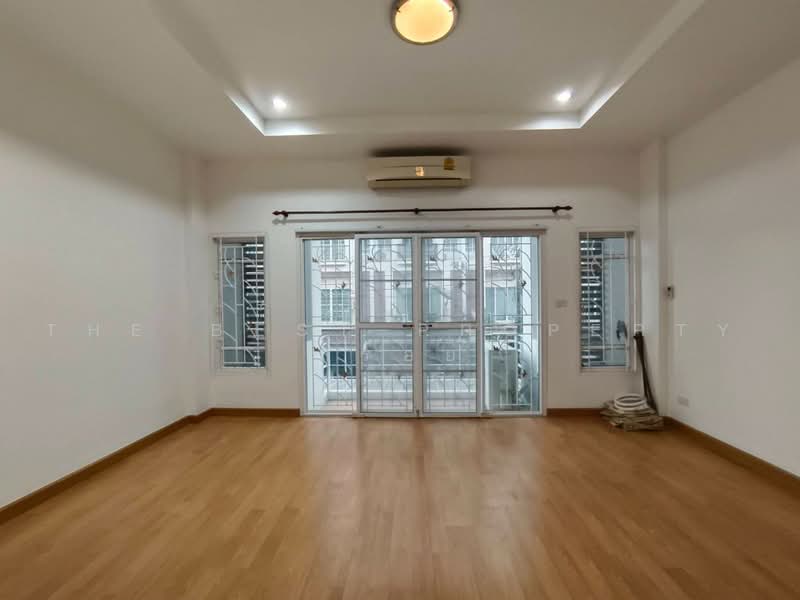 Tanapirom Srinakarin - Wongwaen, Samut Prakan, Srinakarin Road, Bang Mueng, Muang Samut Prakarn, Samut Prakan, 4 Bedrooms, 150 sqm, Townhouse For Sale, by The Best Property สร้อย, 500495635 - DDproperty.com