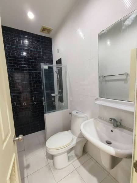Tanapirom Srinakarin - Wongwaen, Samut Prakan, Srinakarin Road, Bang Mueng, Muang Samut Prakarn, Samut Prakan, 4 Bedrooms, 150 sqm, Townhouse For Sale, by The Best Property สร้อย, 500495635 - DDproperty.com