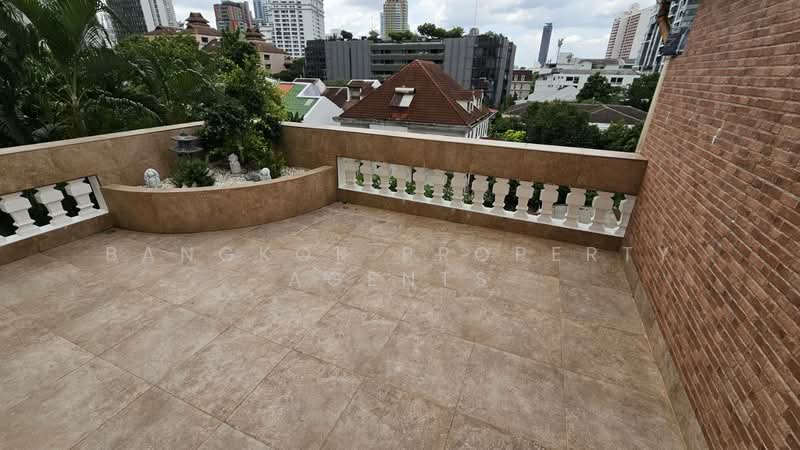 Charan Tower Residences by Aspira, Bangkok, 19 Soi Sukhumvit 43, Khlong Tan Nua, Watthana, Bangkok, 3 Bedrooms, 1,300 sqm, Condo For Rent, by BANGKOK PROPERTY AGENTS, 500495655 - DDproperty.com