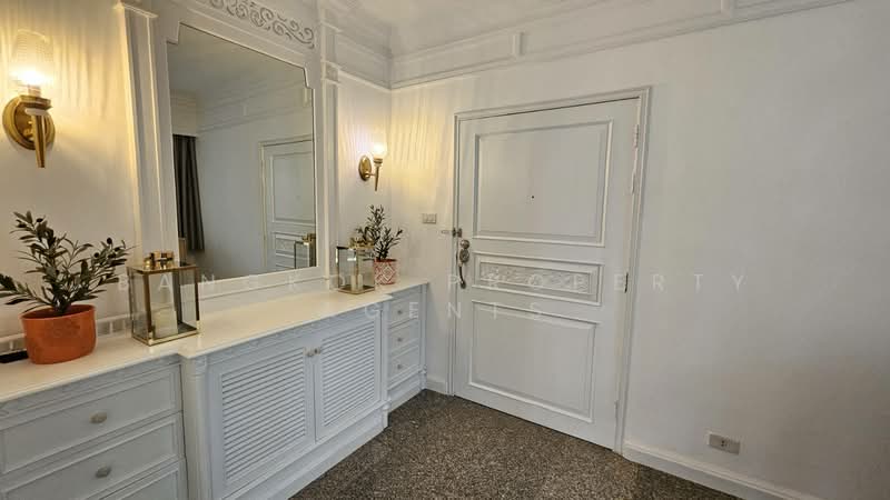 Charan Tower Residences by Aspira, Bangkok, 19 Soi Sukhumvit 43, Khlong Tan Nua, Watthana, Bangkok, 3 Bedrooms, 1,300 sqm, Condo For Rent, by BANGKOK PROPERTY AGENTS, 500495655 - DDproperty.com