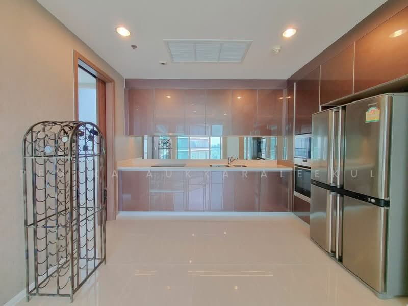 Menam Residences, Bangkok, 2088 Charoenkrung Road, Wat Prayakrai, Bang Kho Laem, Bangkok, 3 Bedrooms, 159 sqm, Condo For Sale, by Pemika Aukkaraleekul, 500495686 - DDproperty.com