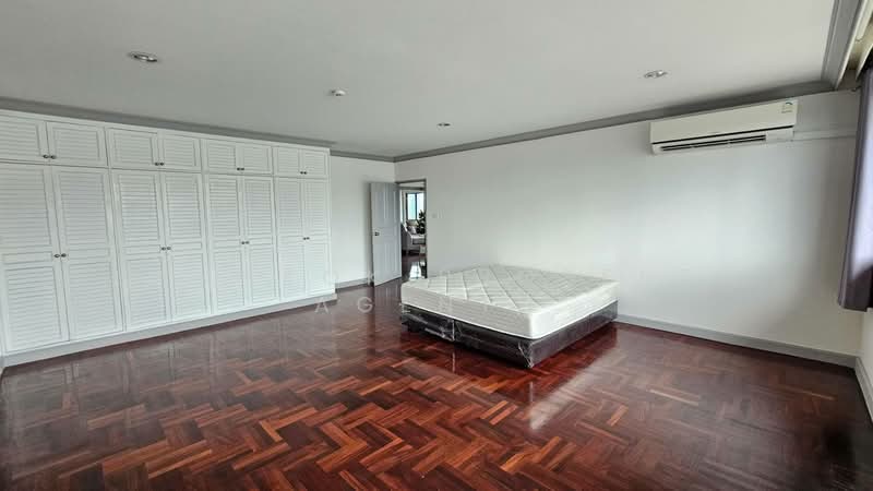 Charan Tower Residences by Aspira, Bangkok, 19 Soi Sukhumvit 43, Khlong Tan Nua, Watthana, Bangkok, 4 Bedrooms, 500 sqm, Condo For Rent, by BANGKOK PROPERTY AGENTS, 500495694 - DDproperty.com