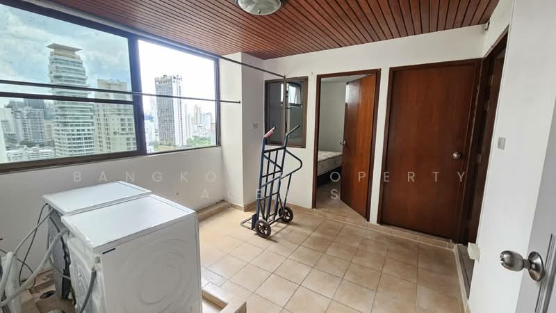 Charan Tower Residences by Aspira, Bangkok, 19 Soi Sukhumvit 43, Khlong Tan Nua, Watthana, Bangkok, 4 Bedrooms, 500 sqm, Condo For Rent, by BANGKOK PROPERTY AGENTS, 500495694 - DDproperty.com