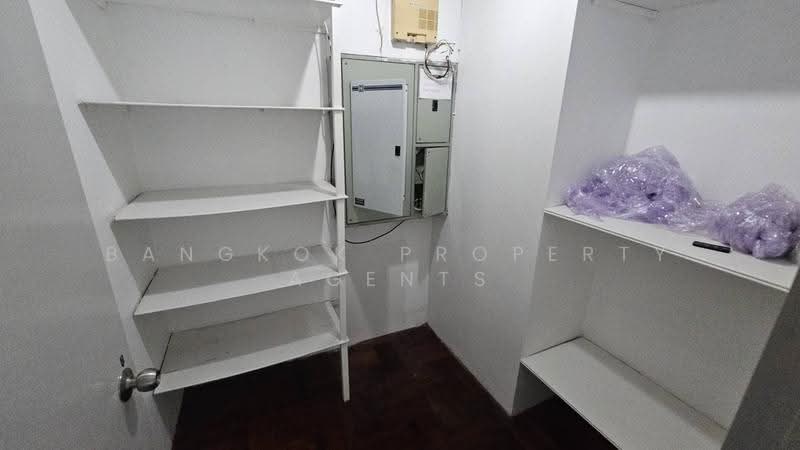 Charan Tower Residences by Aspira, Bangkok, 19 Soi Sukhumvit 43, Khlong Tan Nua, Watthana, Bangkok, 4 Bedrooms, 500 sqm, Condo For Rent, by BANGKOK PROPERTY AGENTS, 500495694 - DDproperty.com