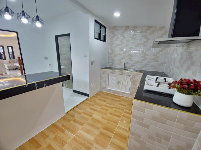 Yoocharoen Vibhavadi-rangsit 37, Bangkok, Don Mueang, Bangkok, 2 Bedrooms, 75 sqm, Townhouse For Sale, by Kwancheewa Yenchum, 500495707 - DDproperty.com