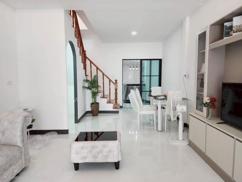 Yoocharoen Vibhavadi-rangsit 37, Bangkok, Don Mueang, Bangkok, 2 Bedrooms, 75 sqm, Townhouse For Sale, by Kwancheewa Yenchum, 500495707 - DDproperty.com