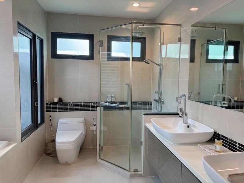 The Palm Pattanakarn, Bangkok, Phatthanakan Road, Suan Luang, Bangkok, 4 Bedrooms, 400 sqm, Single Detached House For Rent, by Ploypatcha Chomchid, 500495716 - DDproperty.com