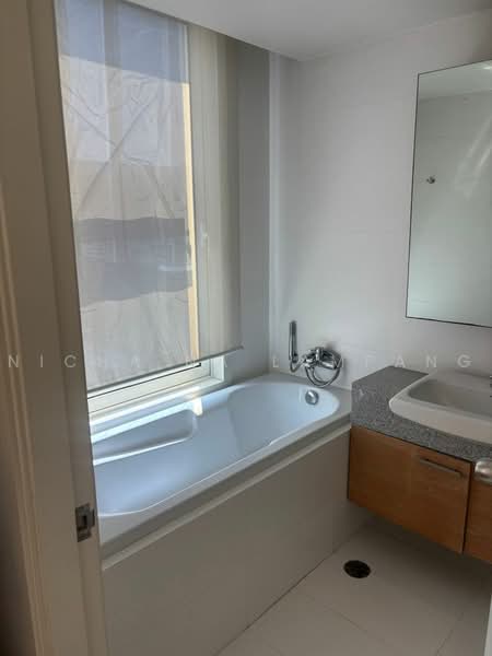 Manhattan Chidlom, Bangkok, 1032 Phetchaburi 32 Alley, Makkasan, Ratchathewi, Bangkok, 2 Bedrooms, 88 sqm, Condo For Sale, by Nicha Na Lampang, 500495729 - DDproperty.com
