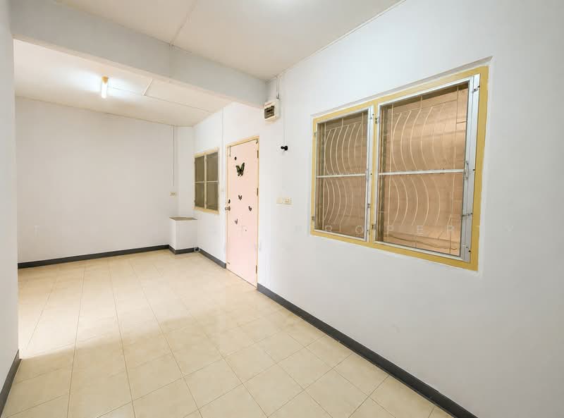 Baan Ua-Athorn Thatumnak, Nakhon Pathom, Tha Tamnak, Nakhon Chai Sri, Nakhon Pathom, 1 Bedroom, 32 sqm, Condo For Sale, by The Best Property ออฟแอฟ, 500495736 - DDproperty.com