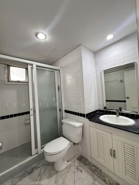 Lumpini Place Water Cliff, Bangkok, Soi Sathu Pradit 19 Yeak 10, Chong Nonsi, Yan Nawa, Bangkok, 3 Bedrooms, 108 sqm, Condo For Rent, by Fazwaz (Thailand) Co., Ltd., 500495742 - DDproperty.com
