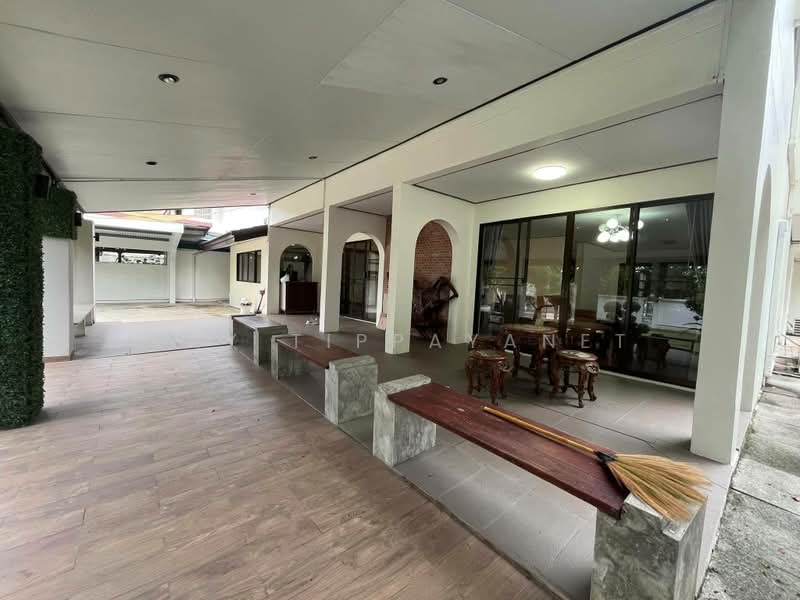 Mooban Panya Village, Bangkok, Suan Luang, Bangkok, 5 Bedrooms, 350 sqm, Single Detached House For Sale, by Kay Tippayanet, 500495755 - DDproperty.com