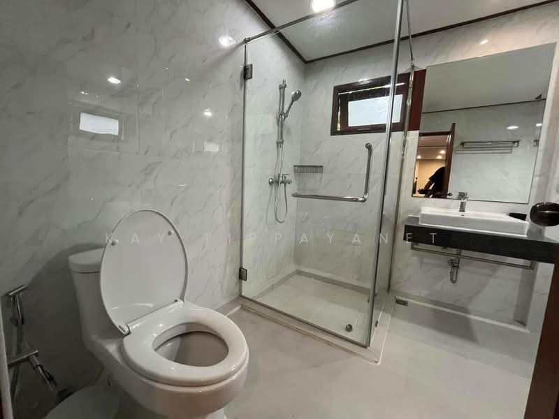 Mooban Panya Village, Bangkok, Suan Luang, Bangkok, 5 Bedrooms, 350 sqm, Single Detached House For Sale, by Kay Tippayanet, 500495755 - DDproperty.com