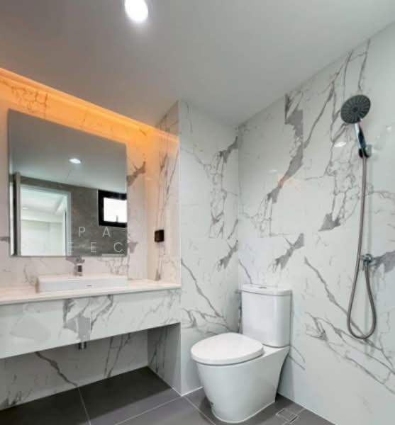 4-BR Townhouse, Bangkok, Bang Chak, Phra Khanong, Bangkok, 4 Bedrooms, 272 sqm, Townhouse For Sale, by Pattarapon Preechalertpiriya, 500495771 - DDproperty.com