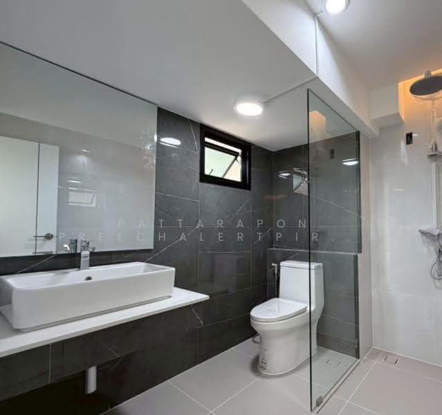 4-BR Townhouse, Bangkok, Bang Chak, Phra Khanong, Bangkok, 4 Bedrooms, 272 sqm, Townhouse For Sale, by Pattarapon Preechalertpiriya, 500495771 - DDproperty.com