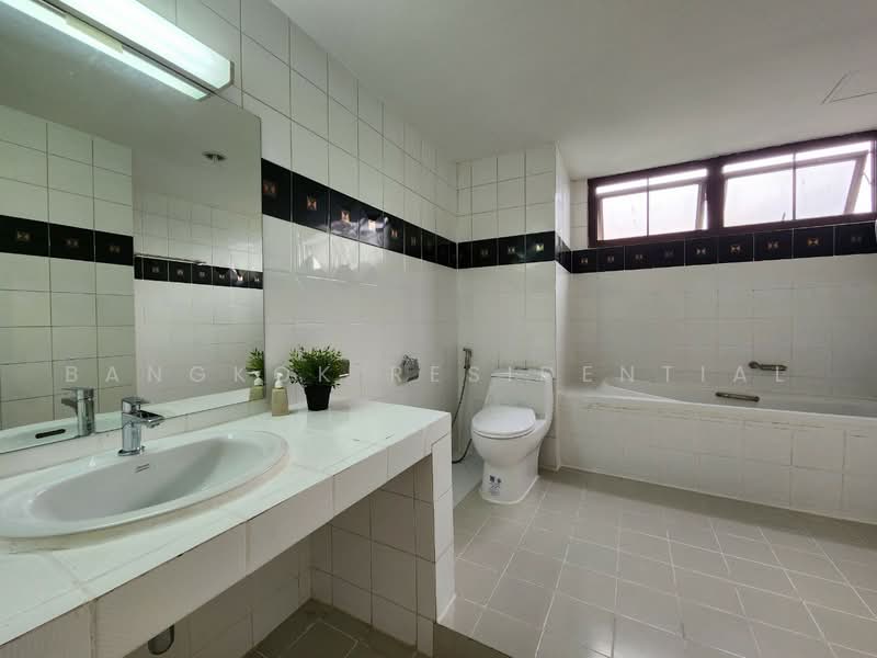 The Waterford Park, Bangkok, Soi Sukhumvit 53, Khlong Tan Nua, Watthana, Bangkok, 2 Bedrooms, 157 sqm, Condo For Rent, by Bangkok Residential, 500495786 - DDproperty.com