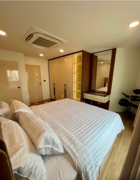 Witthayu Complex, Bangkok, 1673 New Petchaburi Road, Makkasan, Ratchathewi, Bangkok, 3 Bedrooms, 128 sqm, Condo For Rent, by Ploypatcha Chomchid, 500495794 - DDproperty.com