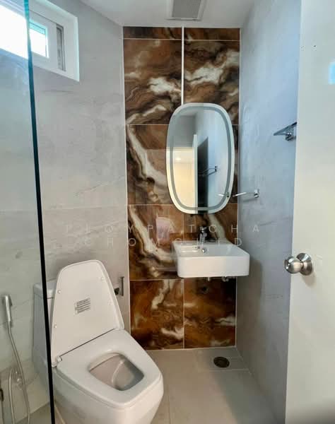 Witthayu Complex, Bangkok, 1673 New Petchaburi Road, Makkasan, Ratchathewi, Bangkok, 3 Bedrooms, 128 sqm, Condo For Rent, by Ploypatcha Chomchid, 500495794 - DDproperty.com