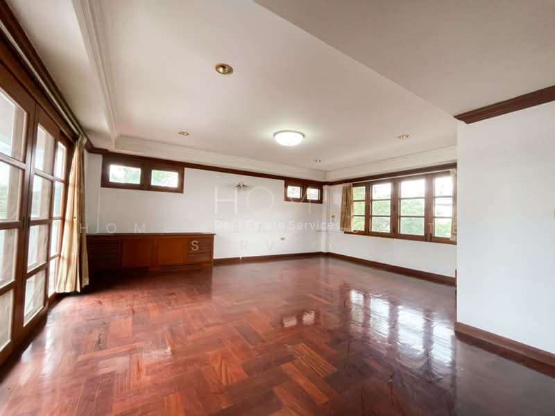 Worabun Onnut 44, Bangkok, Bang Chak, Phra Khanong, Bangkok, 8 Bedrooms, 1,000 sqm, Single Detached House For Sale, by HOME Real Estate Service, 500495803 - DDproperty.com