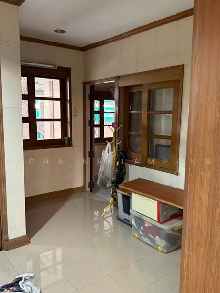 7-BR Townhouse, Bangkok, Bang Klo, Bang Kho Laem, Bangkok, 7 Bedrooms, 350 sqm, Townhouse For Sale, by Nicha Na Lampang, 500495823 - DDproperty.com