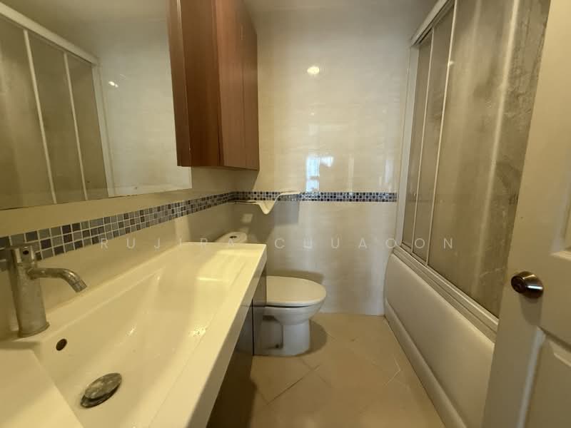 Life @ Ratchada-Suthisan, Bangkok, Ratchadapisek Road, Samsen Nok, Huai Khwang, Bangkok, 2 Bedrooms, 60 sqm, Condo For Sale, by Rujira Chuaoon, 500495851 - DDproperty.com