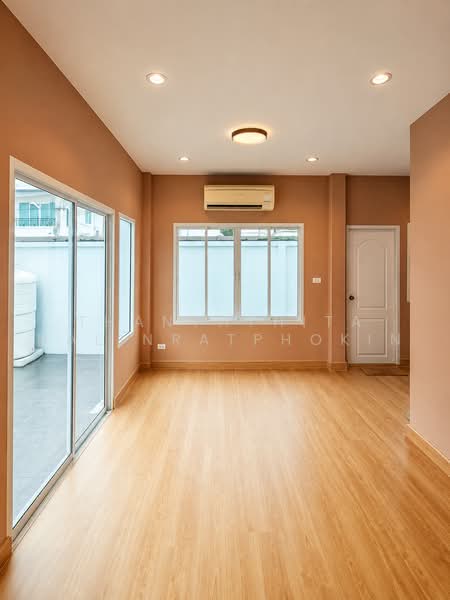 ธีรินทร์ทาวน์ เพชรเกษม 48, Bangkok, Bang Duan, Phasi Charoen, Bangkok, 3 Bedrooms, 110 sqm, Semi-Detached House (Twin House) For Sale, by Thanyathita Nalinratphokin, 500495852 - DDproperty.com
