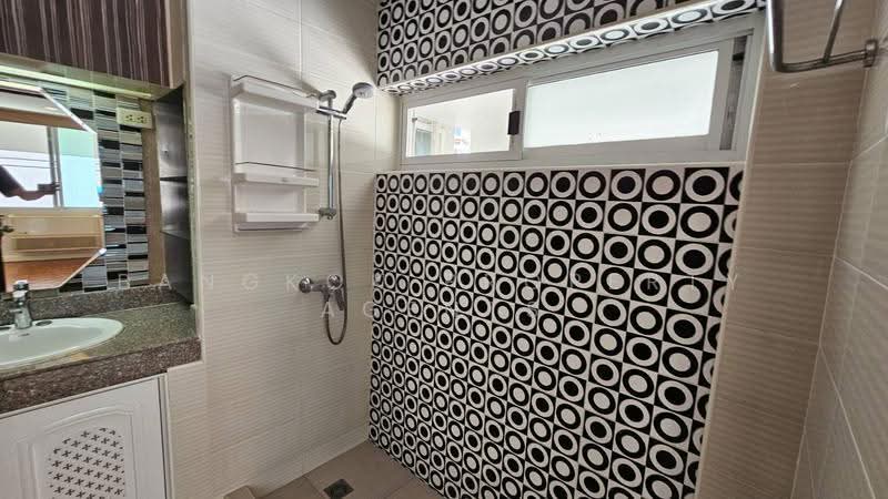 Imperial Gardens, Bangkok, 70 Soi Sukhumvit 21, Khlongtoei Nua, Watthana, Bangkok, 2 Bedrooms, 95 sqm, Condo For Rent, by BANGKOK PROPERTY AGENTS, 500495878 - DDproperty.com