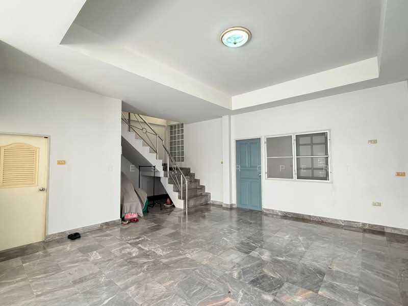 บ้านแฝดแสนสุข ชลบุรี, Chon Buri (Pattaya), Saen Suk, Muang Chon Buri, Chon Buri (Pattaya), 2 Bedrooms, 150 sqm, Semi-Detached House (Twin House) For Sale, by The Best Property ดิว, 500495892 - DDproperty.com