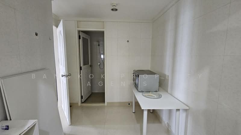 Tai Ping Towers, Bangkok, 582 Soi Sukhumvit 63, Khlong Tan Nua, Watthana, Bangkok, 4 Bedrooms, 252 sqm, Condo For Rent, by BANGKOK PROPERTY AGENTS, 500495900 - DDproperty.com