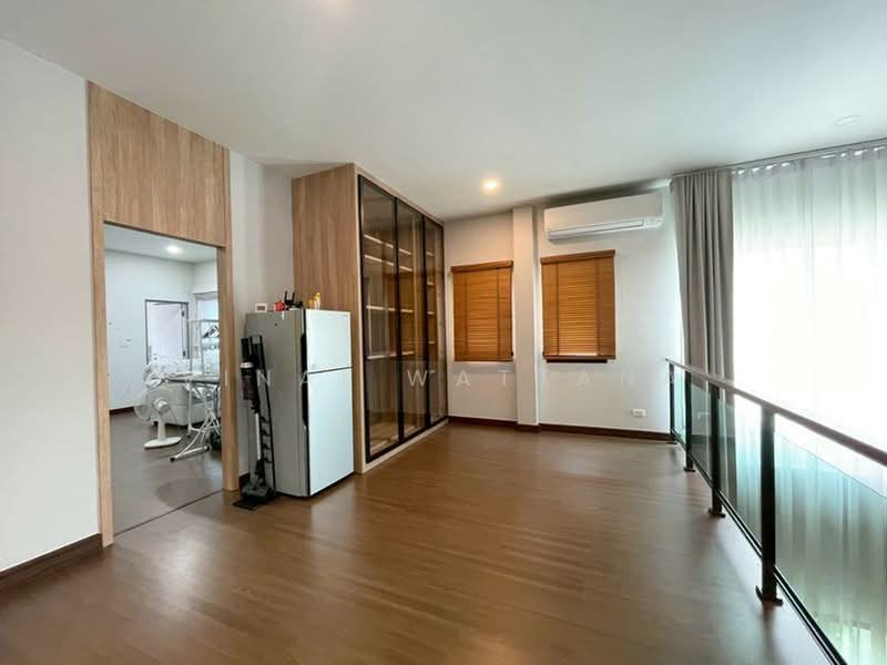 The City Sukhumvit-Onnut, Bangkok, 588/2 Soi On Nut 70/1, Prawet, Bangkok, 4 Bedrooms, 315 sqm, Single Detached House For Rent, by Vinai Wattana, 500495916 - DDproperty.com