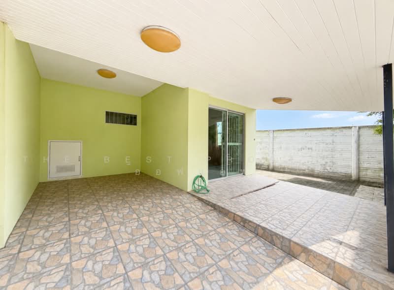 Pruksa Ville 44 Boromarajajonani-Pinklao, Nakhon Pathom, Borommaratchachonnani Road, Bang Toei, Sam Phran, Nakhon Pathom, 3 Bedrooms, 100 sqm, Townhouse For Sale, by The Best Property ออฟแอฟ, 500495920 - DDproperty.com