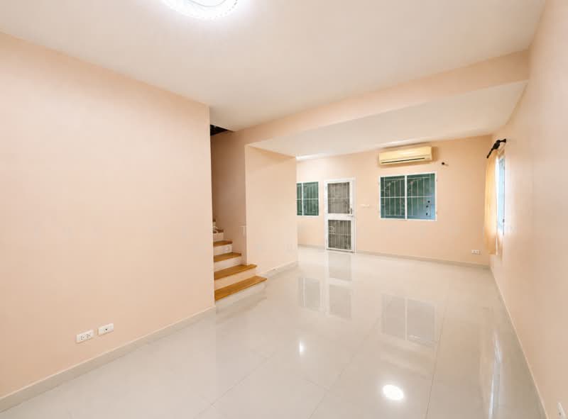 Pruksa Ville 44 Boromarajajonani-Pinklao, Nakhon Pathom, Borommaratchachonnani Road, Bang Toei, Sam Phran, Nakhon Pathom, 3 Bedrooms, 100 sqm, Townhouse For Sale, by The Best Property ออฟแอฟ, 500495920 - DDproperty.com