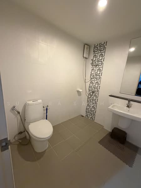 The Exclusive Pattanakarn 44, Bangkok, Soi Phatthanakan 44, Phatthanakan Road, Suan Luang, Bangkok, 3 Bedrooms, 160 sqm, Townhouse For Rent, by Sunitra Sachdev, 500495921 - DDproperty.com
