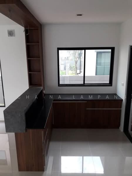 Casa Ville Ramkhamhaeng – Wongwaen 2, Bangkok, Kheha Romklao Road, Khlong Song Ton Nun, Lat Krabang, Bangkok, 4 Bedrooms, 158 sqm, Single Detached House For Sale, by Nicha Na Lampang, 500495926 - DDproperty.com