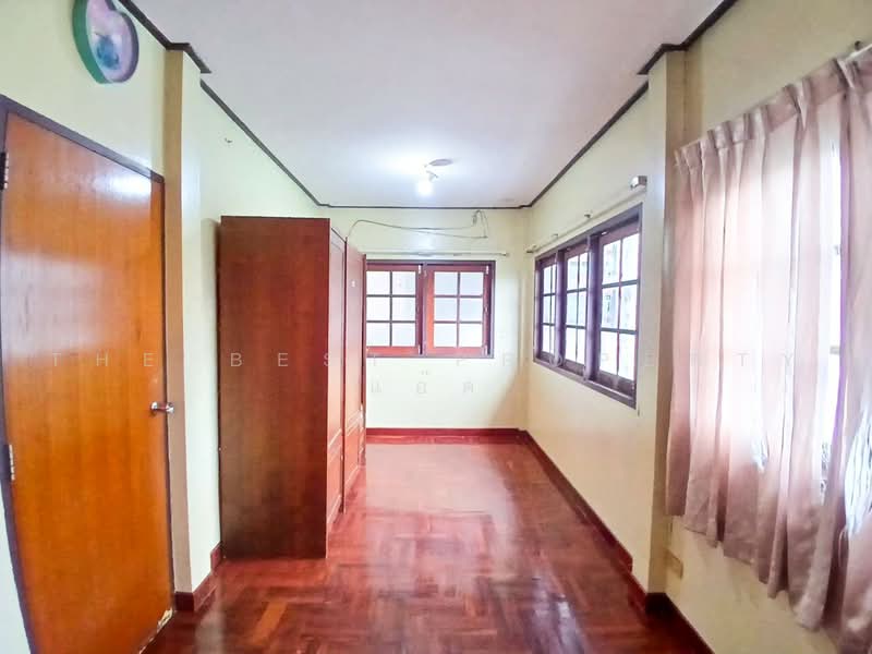 บ้านเดี่ยวพร้อมอพาร์ทเม้นท์สวนหลวง กรุงเทพมหานคร, Bangkok, Suan Luang, Bangkok, 10+ Bedrooms, 370 sqm, Single Detached House For Sale, by The Best Property แอ๊ด, 500495930 - DDproperty.com