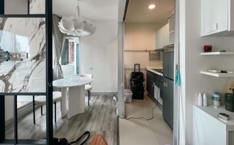 Centric Sathorn-St Louis, Bangkok, Sathorn Nua Road, Yan Nawa, Sathon, Bangkok, 2 Bedrooms, 69 sqm, Condo For Rent, by Vinai Wattana, 500495932 - DDproperty.com